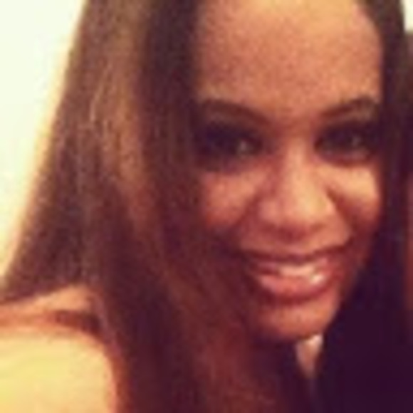 Meet your Posher, Melissa - Picture 1 of 1